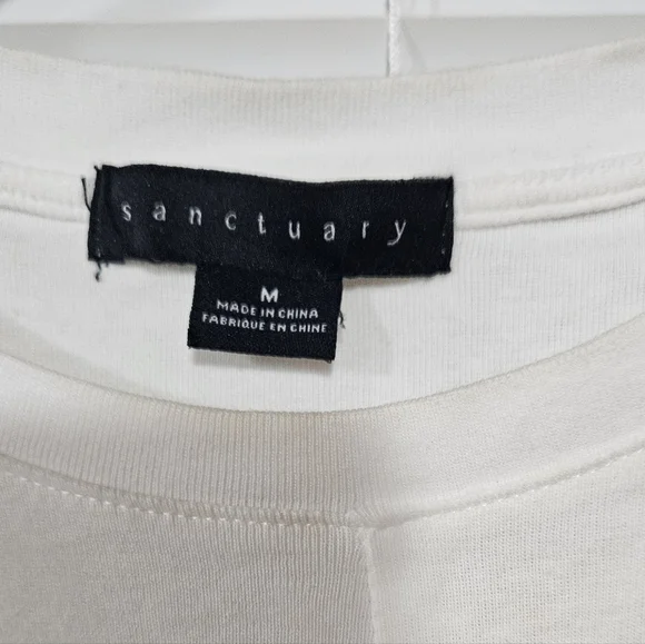 City Street Tee in WhiteCity Street Tee in White Sanctuary - Picture 3 of 4